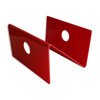 Red 1970s magazine rack