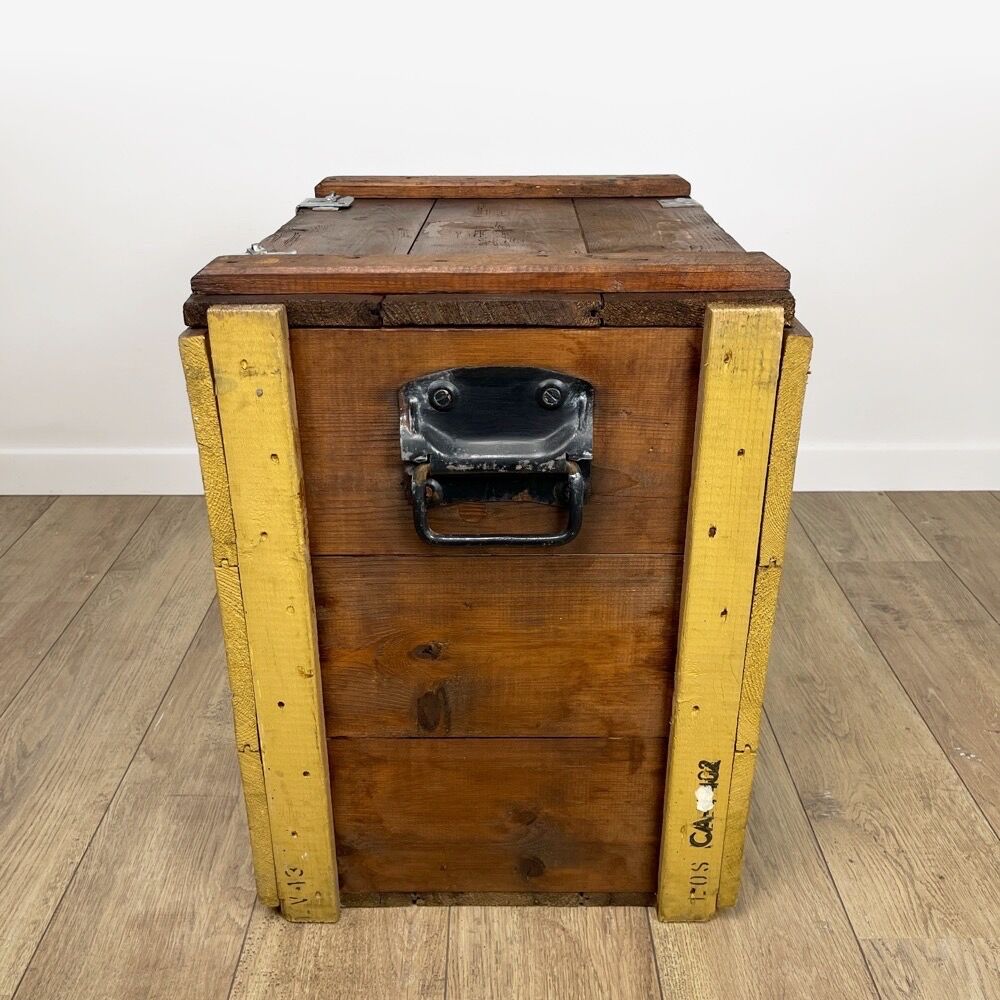 Transport box for explosives 80s