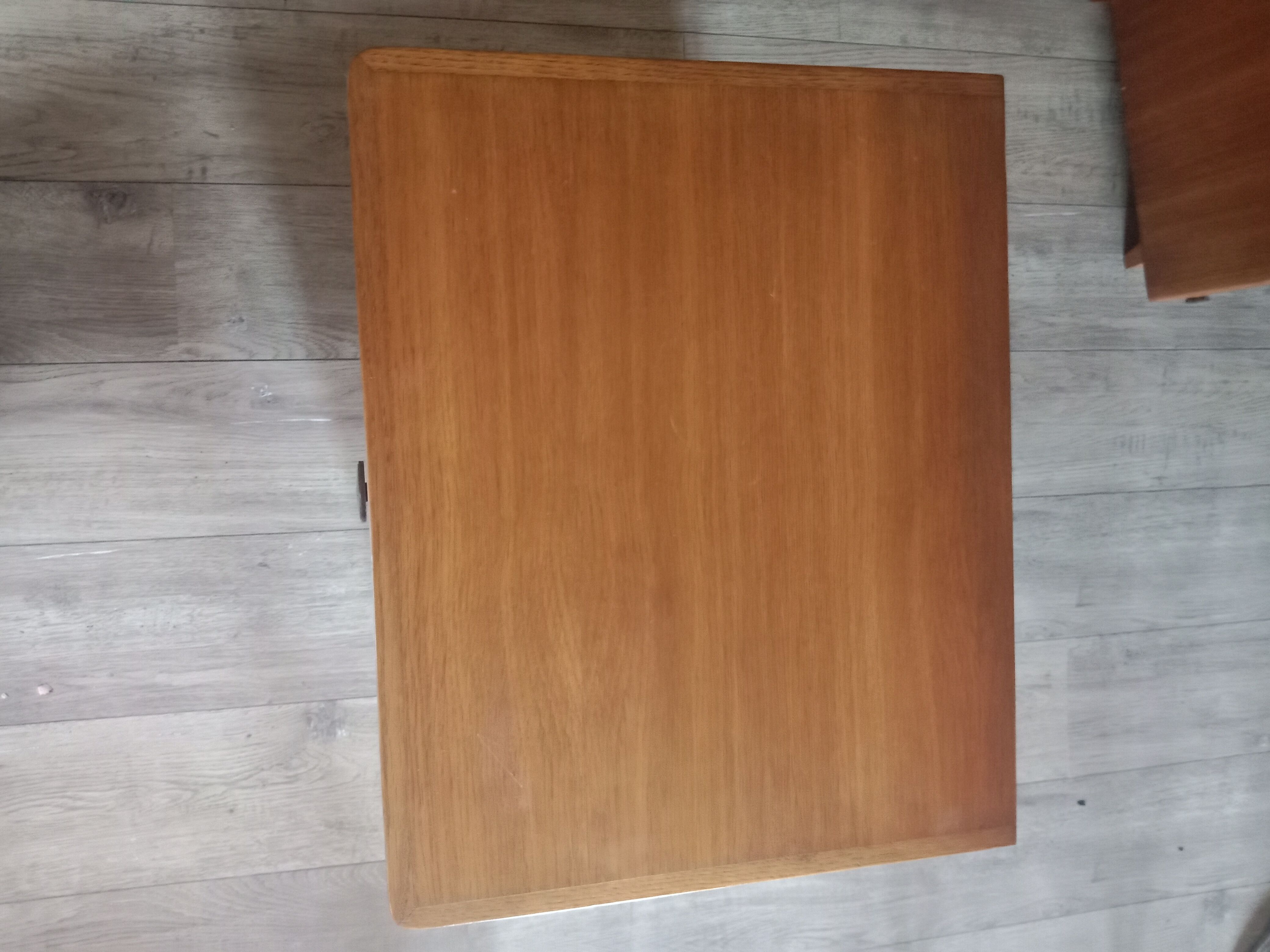 Pair of bedside feet compass