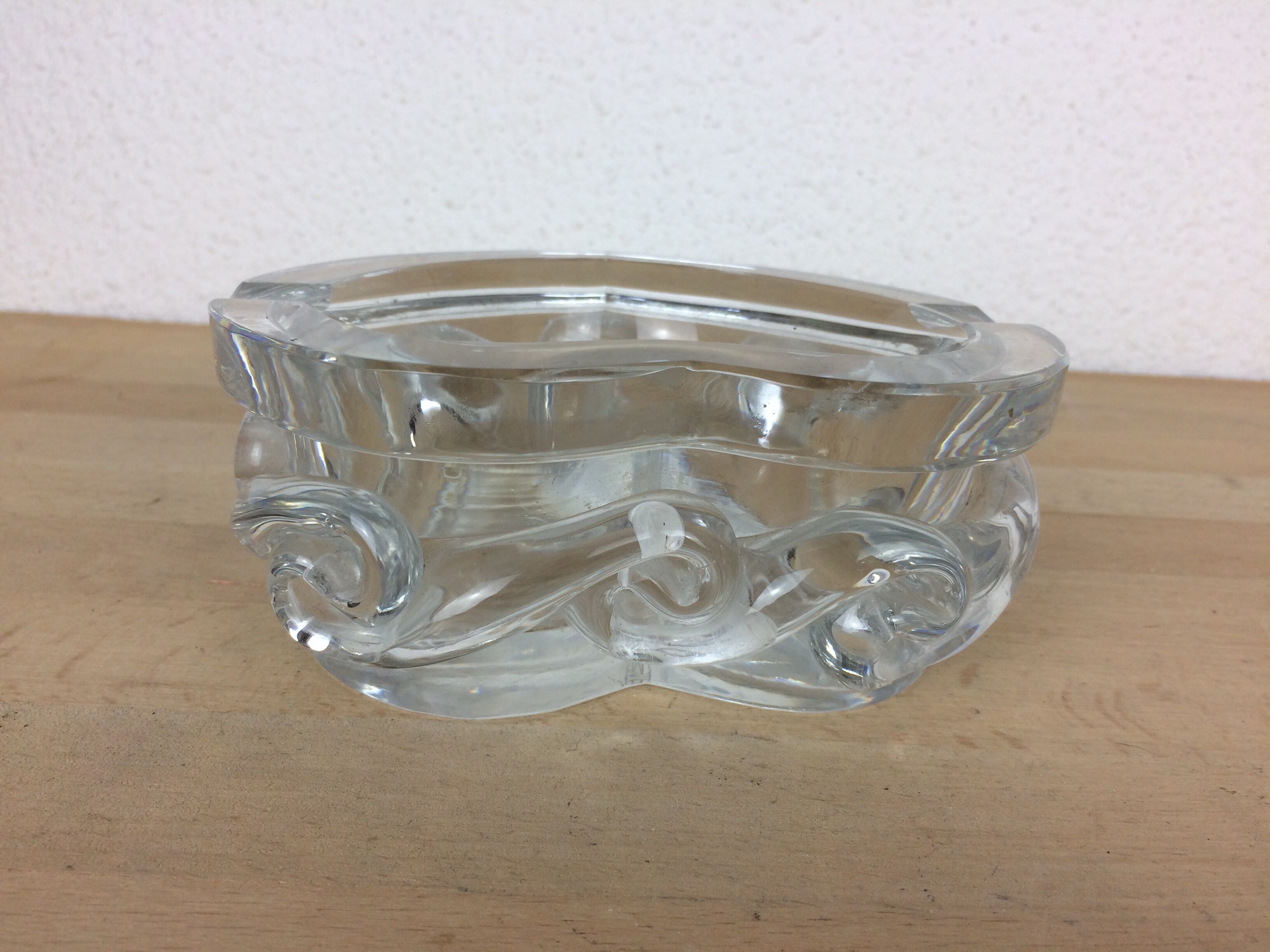 Baccarat crystal ashtray model aladdin, heart shape