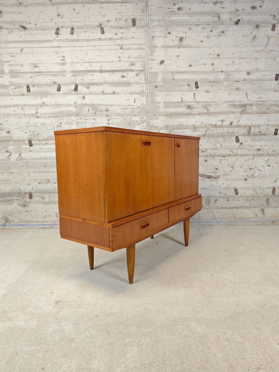 Vintage Scandinavian buffet/bar