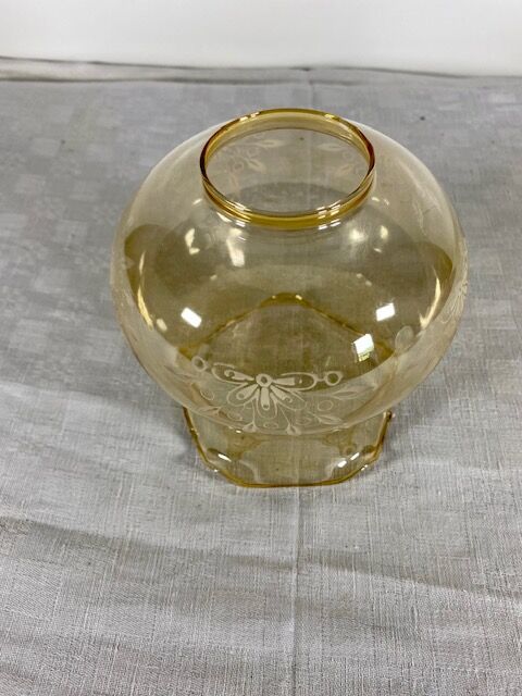 Decorated flamed glass lampshade