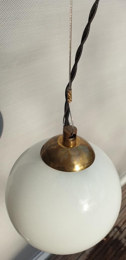 Baladeuse globe verre opalin d15