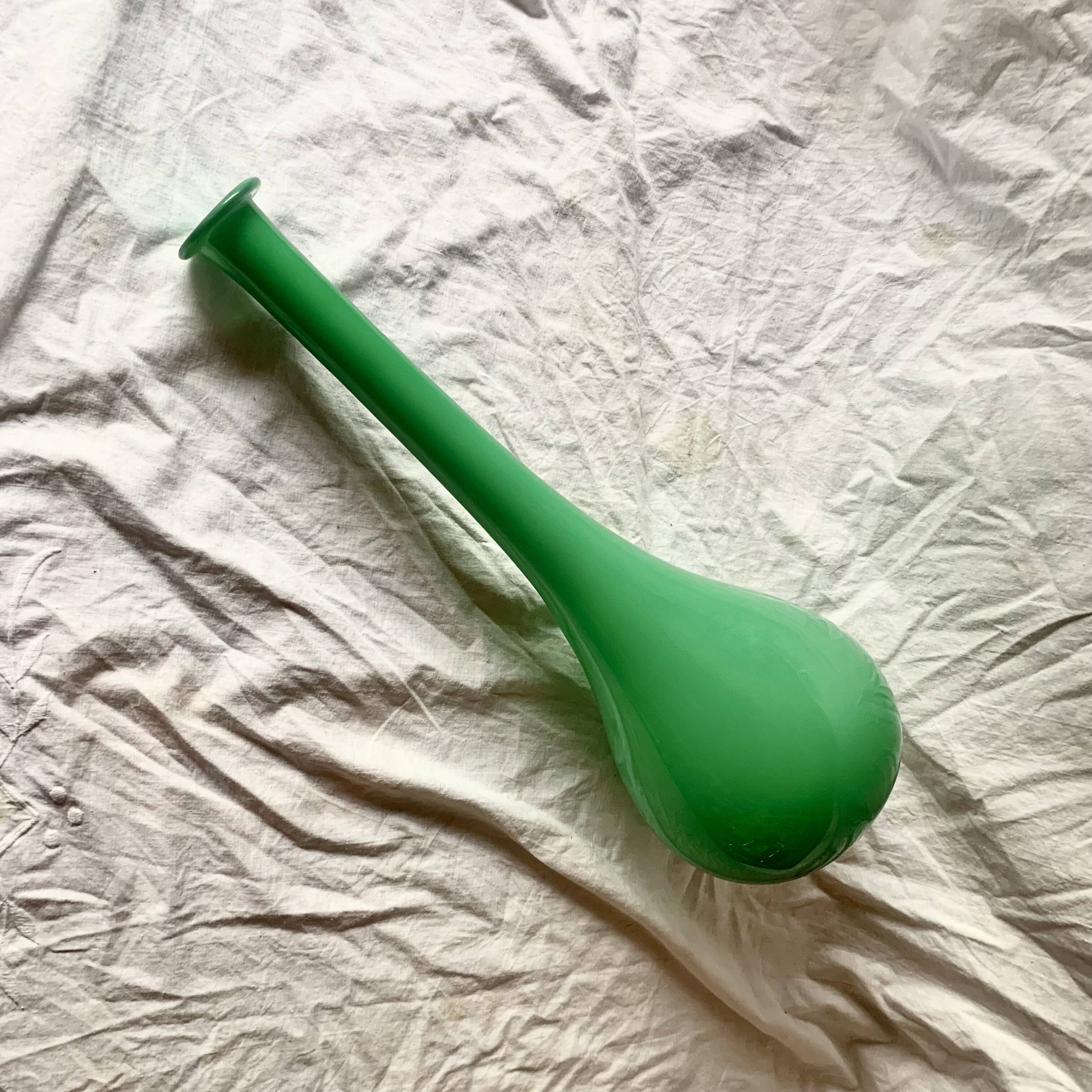 Vintage green blown glass soliflore vase - 51 cm