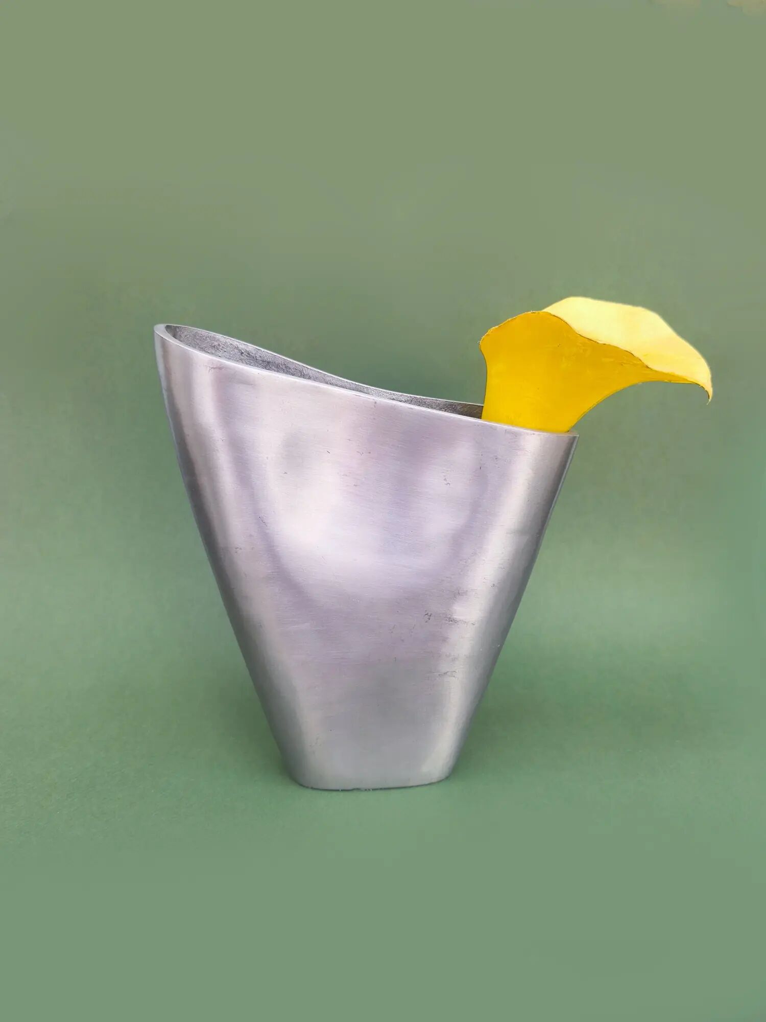 Organic modern vase