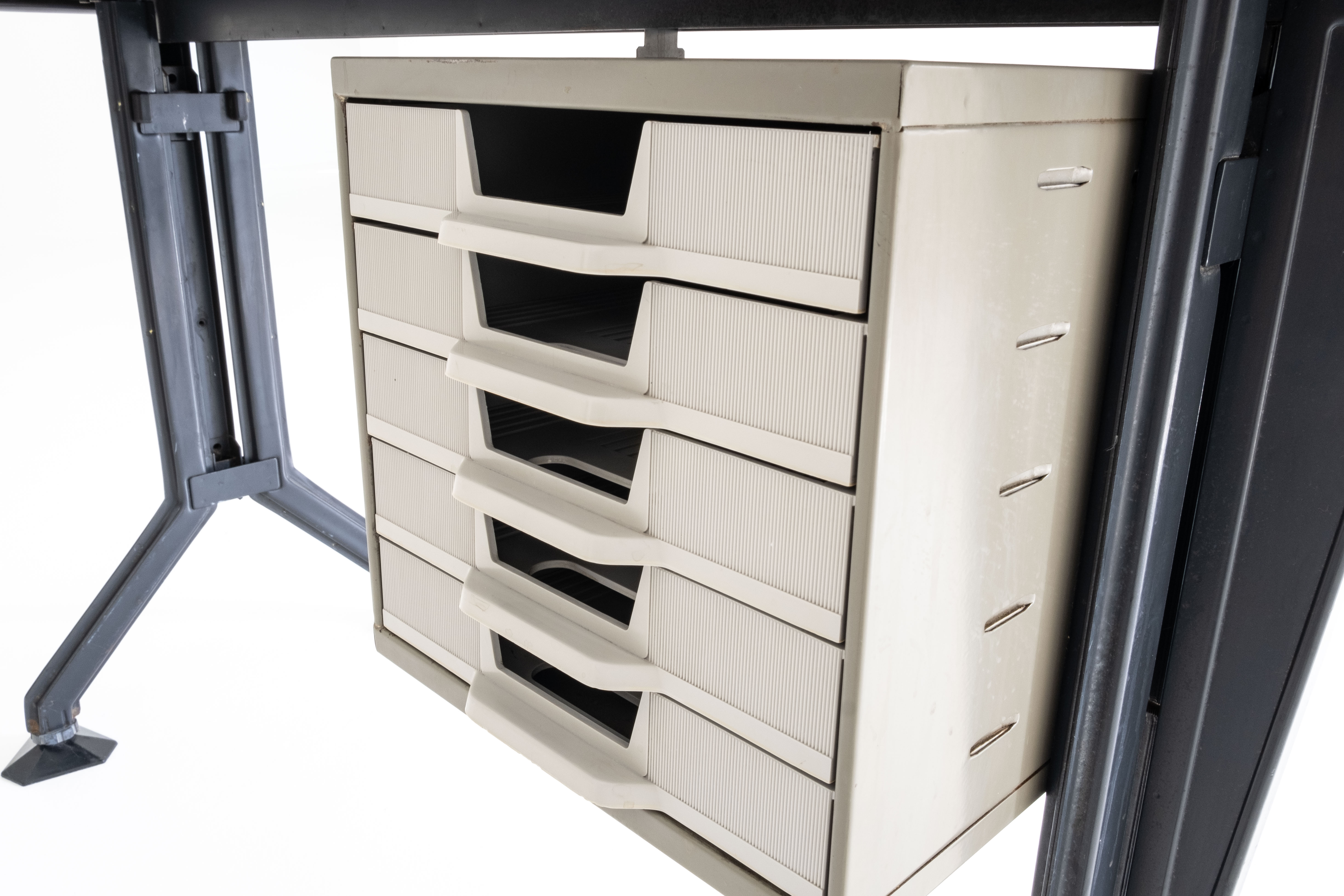 ARCO Side Desk (Arredamenti Metallici Serie "ARCO") by B.B.P.R. Studio for Olivetti, 1963