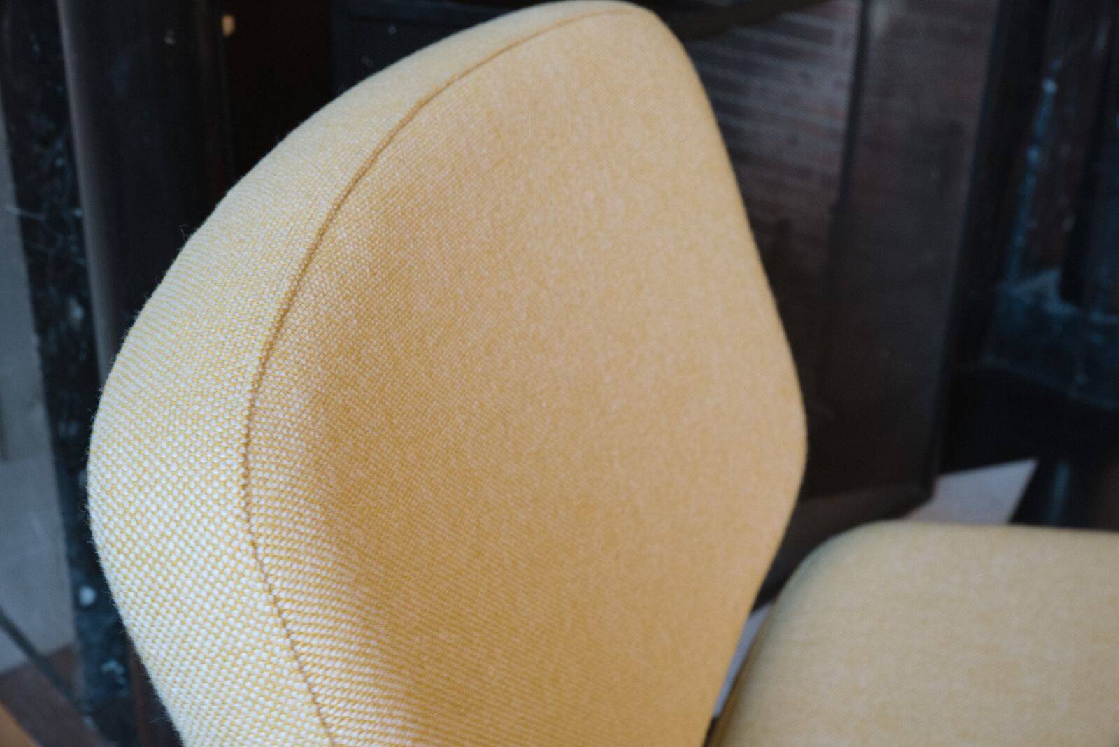 Pair of Paulin CM190 Armchairs