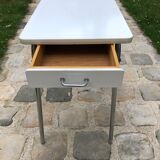 Formica kitchen table