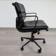 Fauteuil de bureau Eames Vitra EA 227 années 70