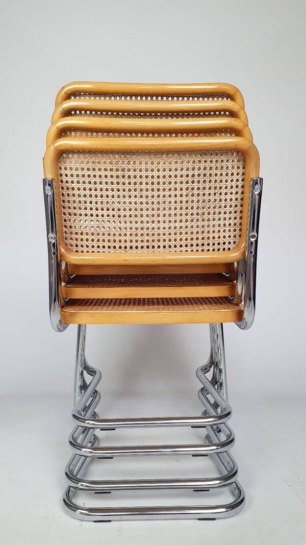 Série de 4 chaises style Marcel Breuer