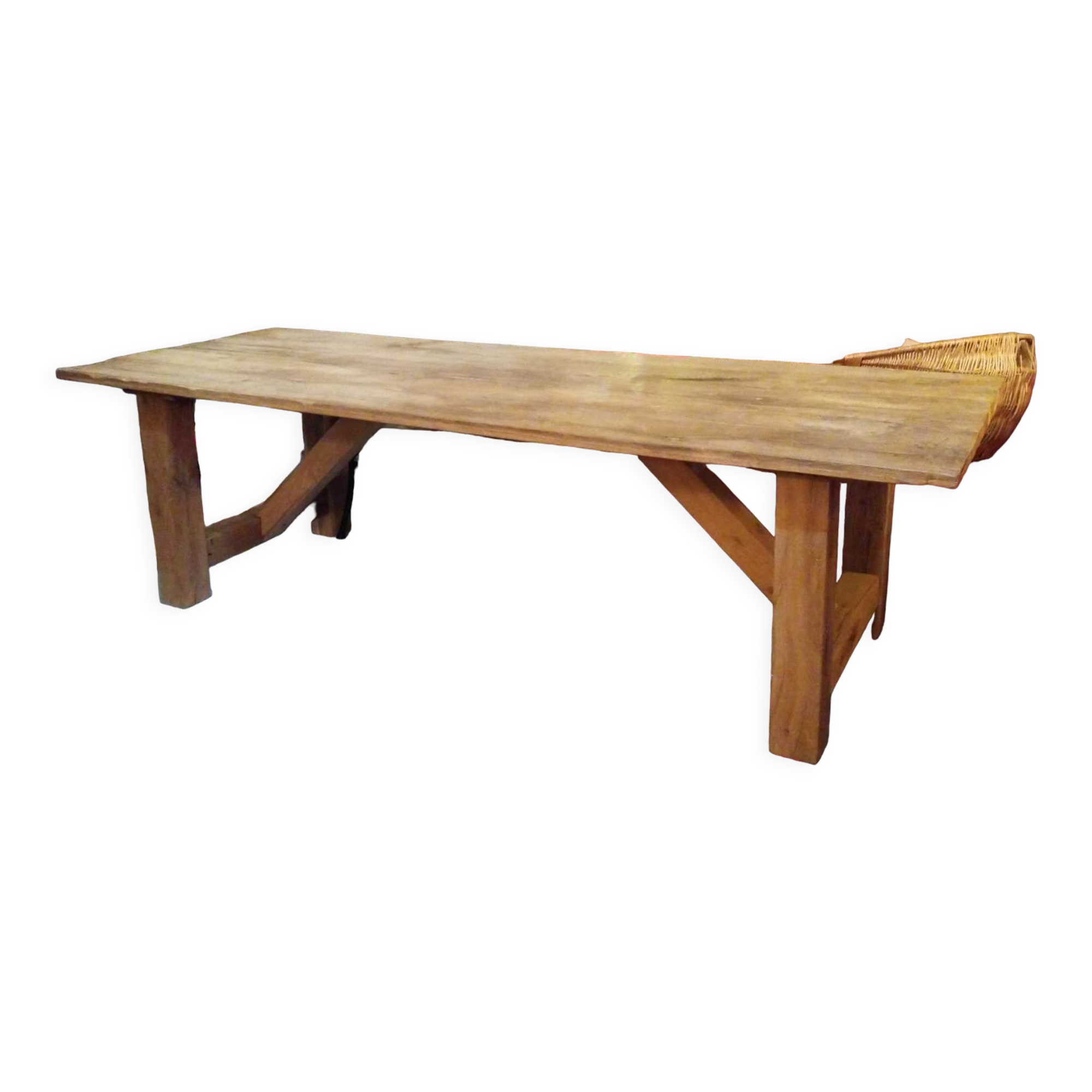 Farmhouse table