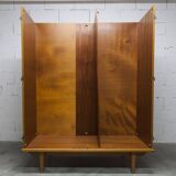 1970 Scandinavian wardrobe with shelves and mirror, 21x126, 2 doors.