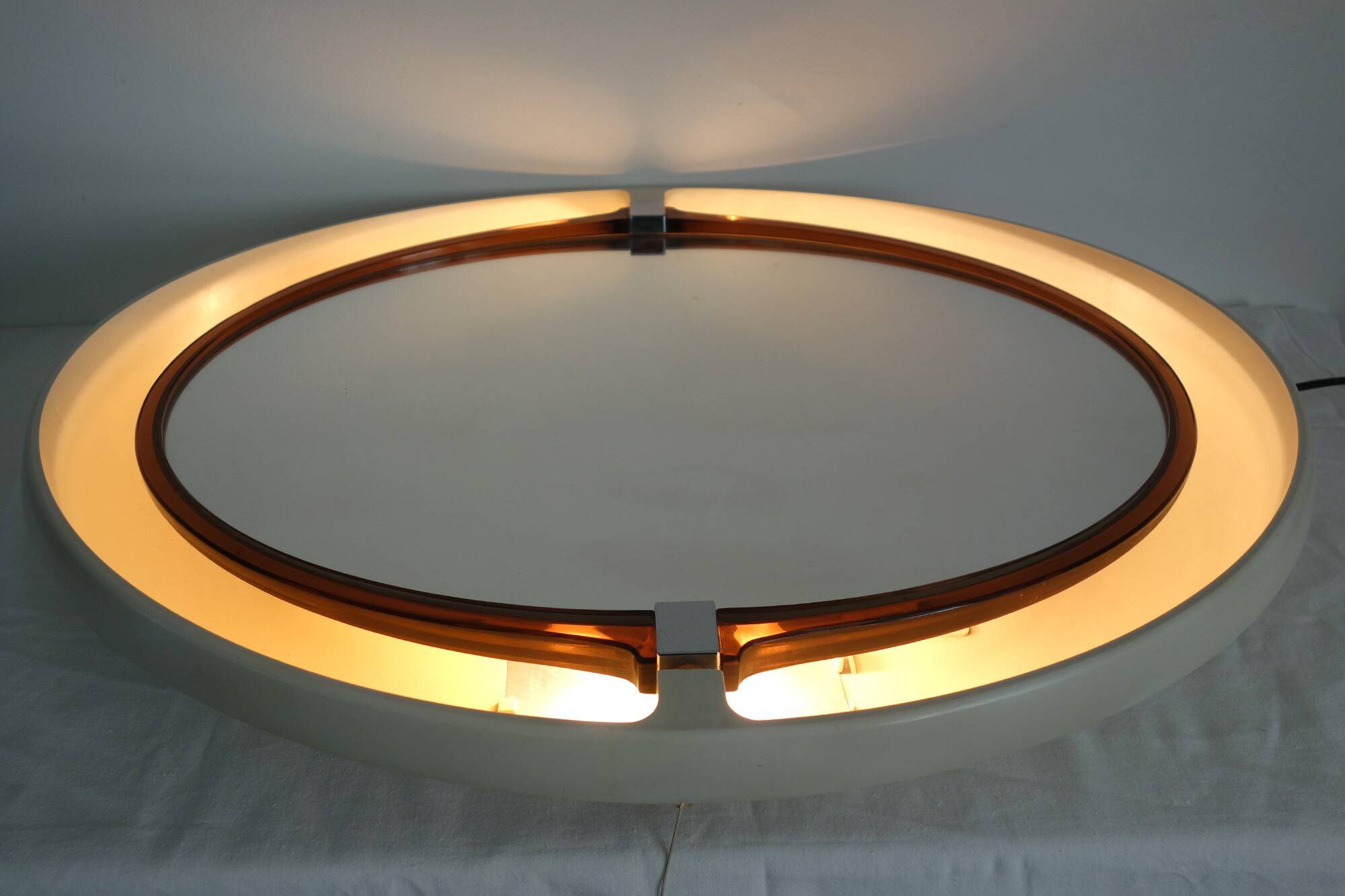 Allibert retro-lit mirror from the 70s