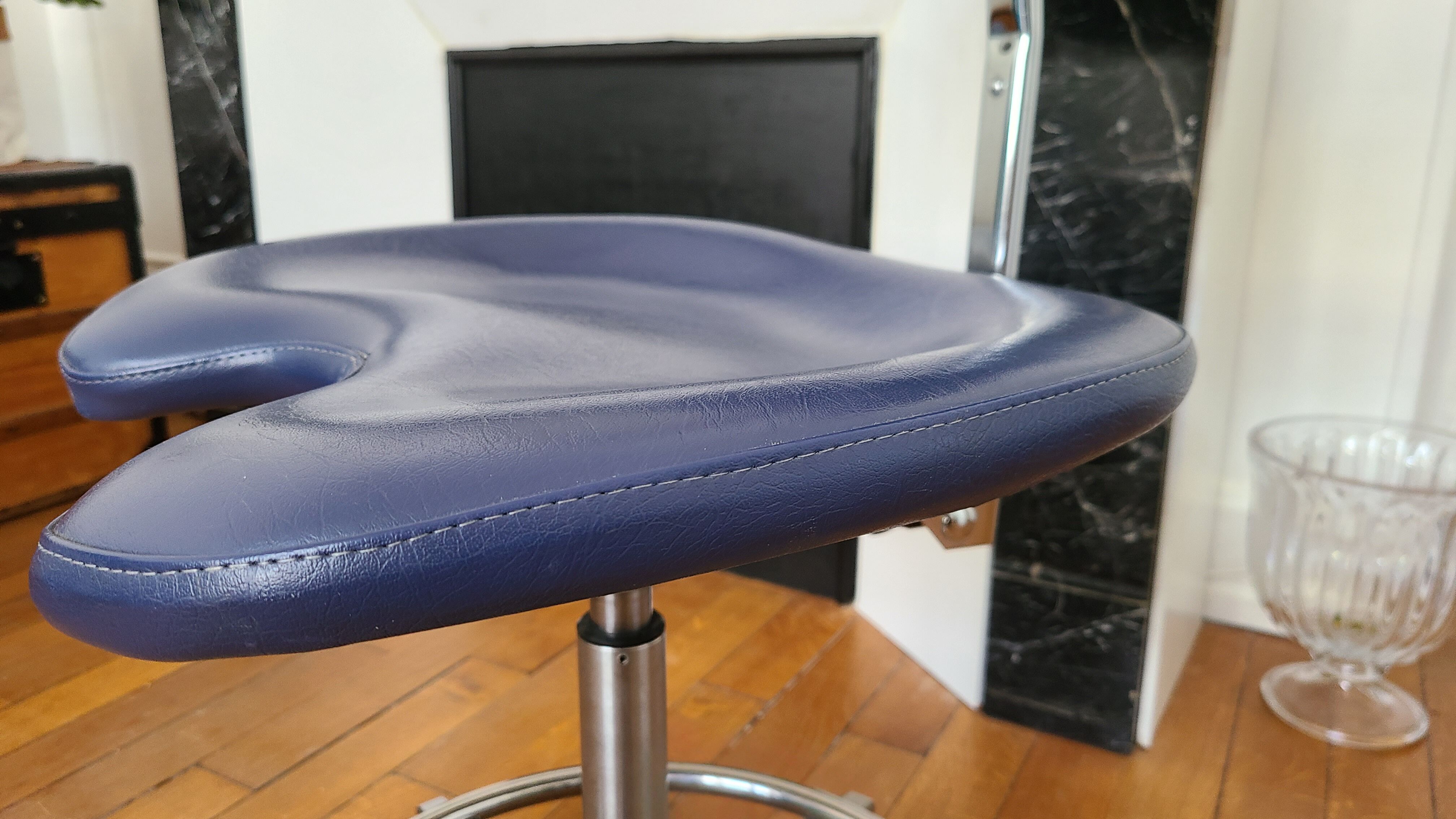 Fauteuil de dentiste en cuir vintage