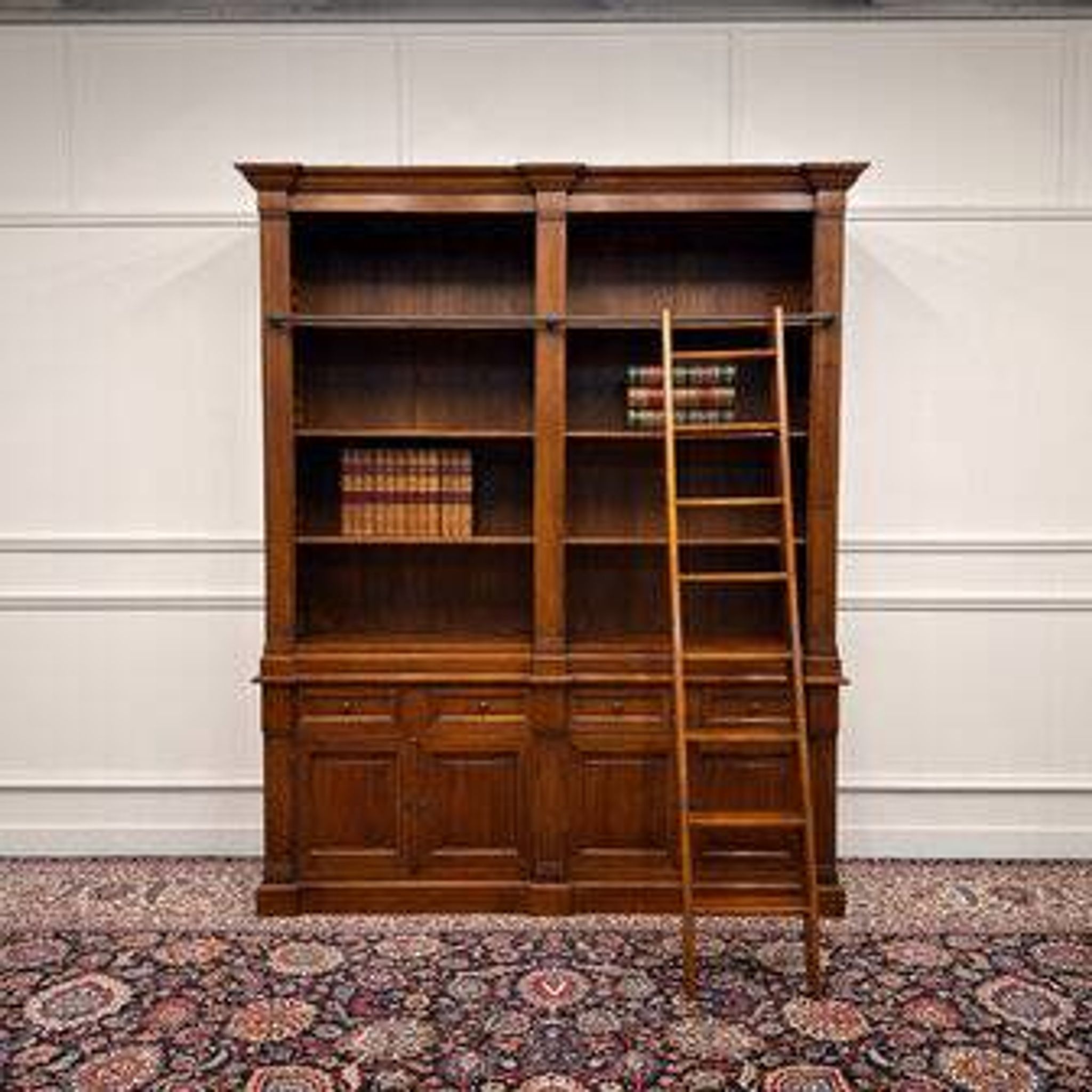 Large classic English Eichholtz bookcase