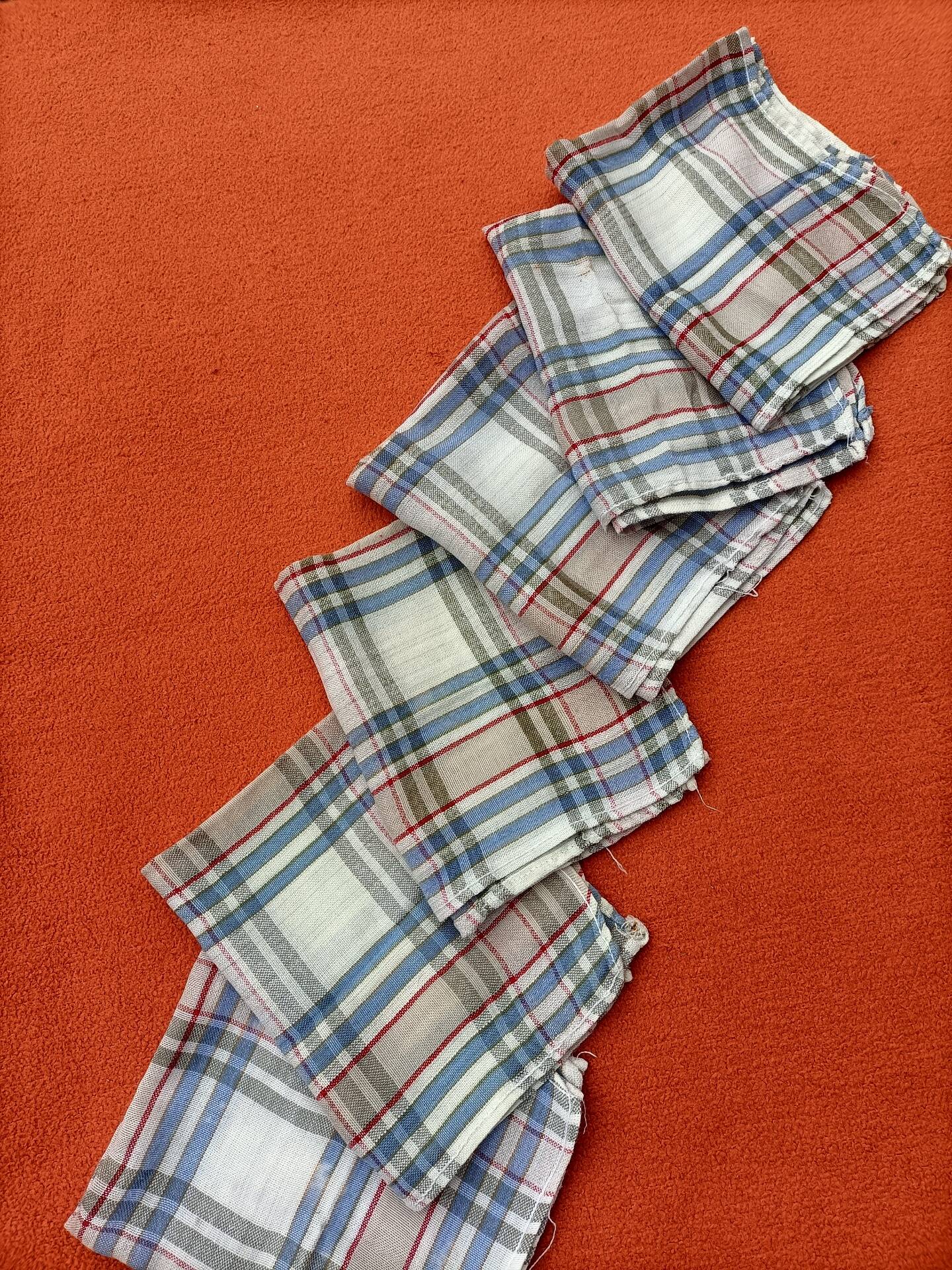 Retro table napkin set