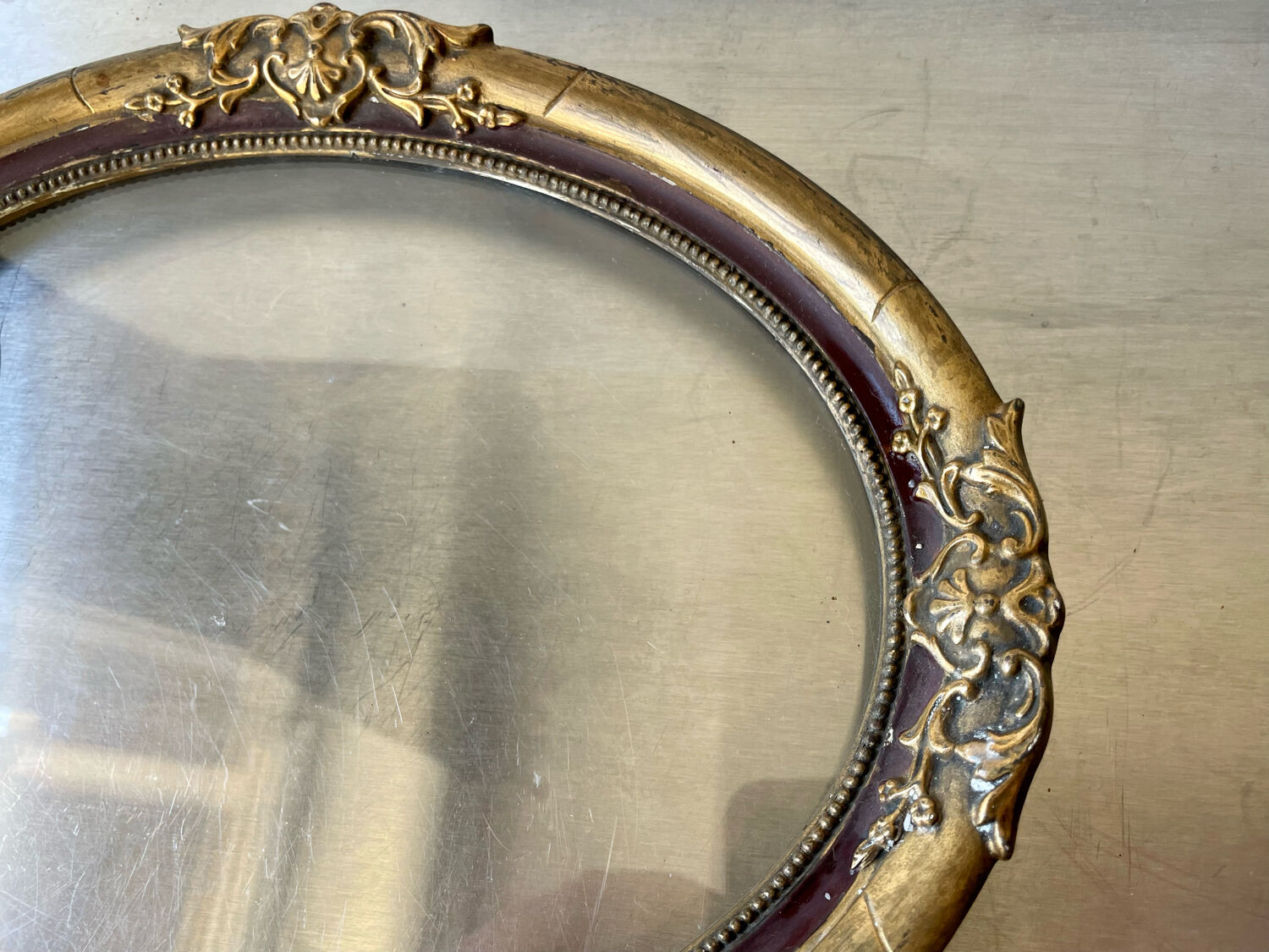 Antique Wooden gilded colored Oval  Picture Frame with glass