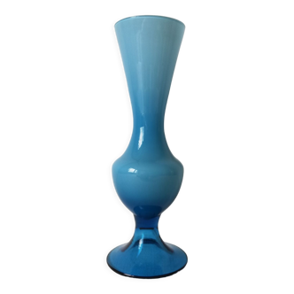 Vase opaline