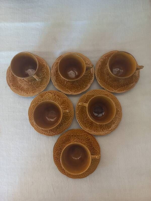 Cups and saucers coffee service Gien Primefleur