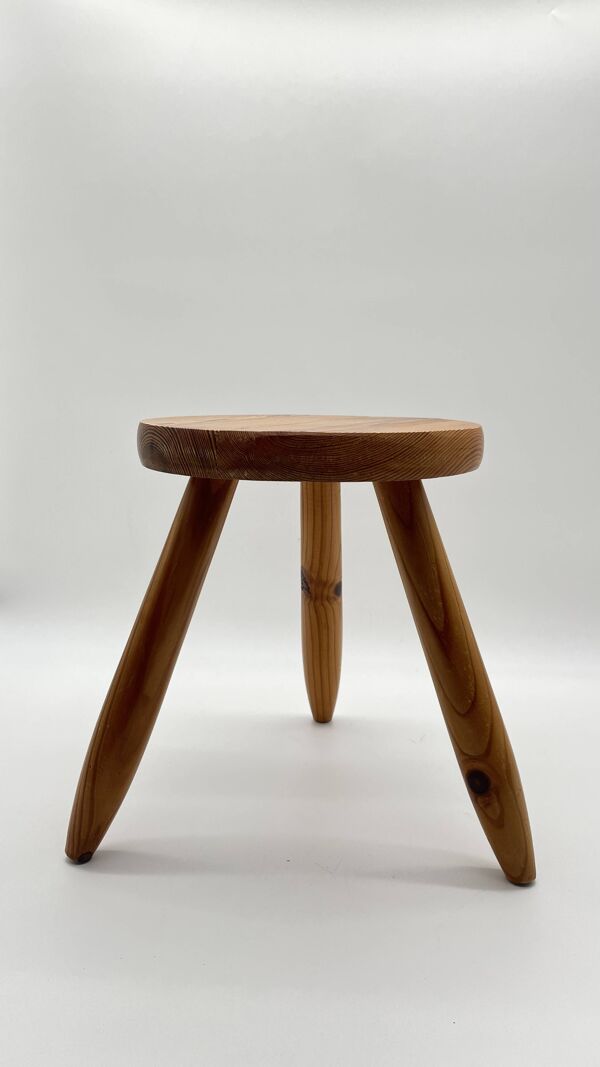Tabouret tripode berger en pin
