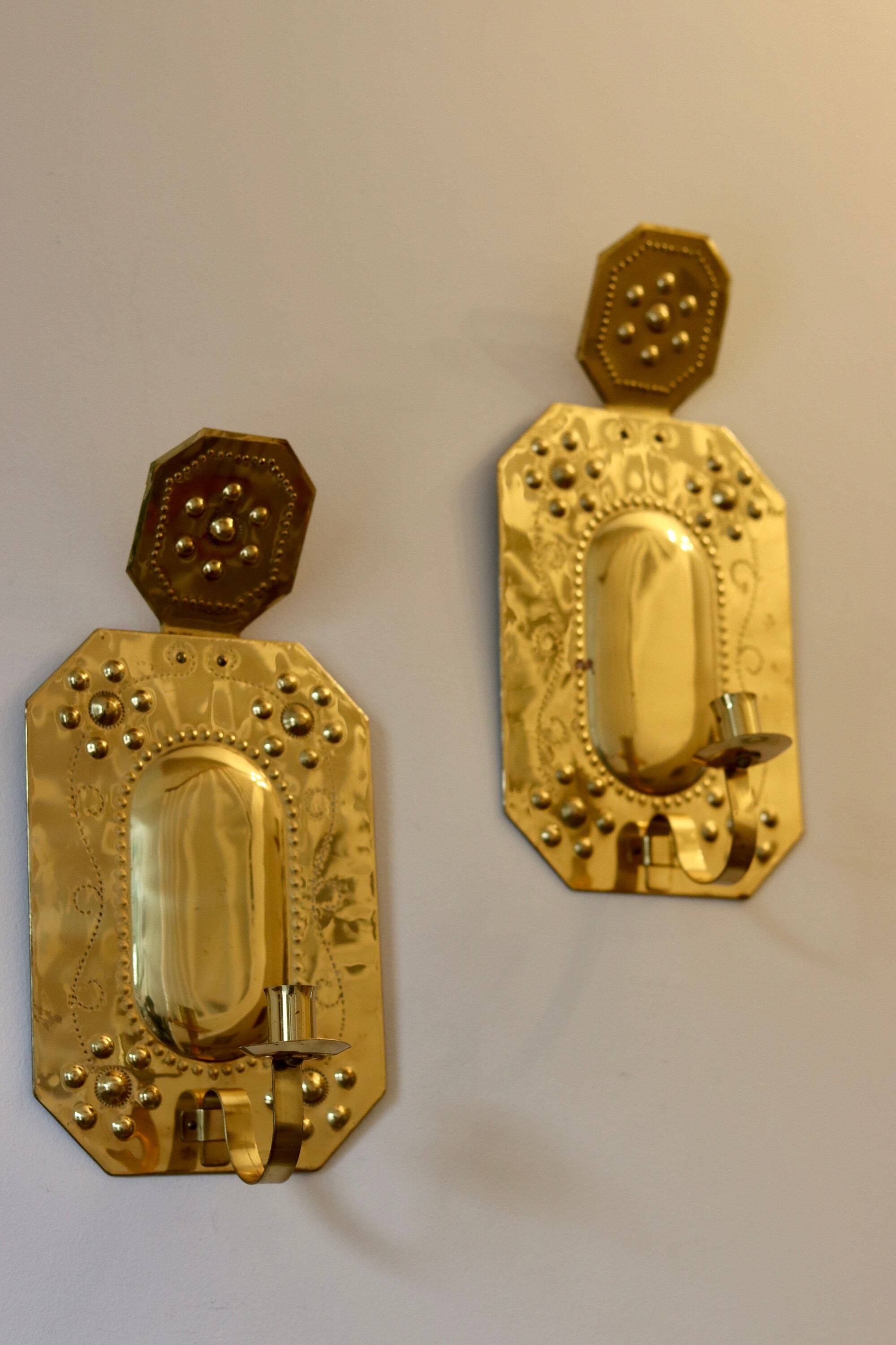 Paire d'appliques vintage en laiton par Firma Lars Holmstrom Arvika, Suède