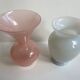 Paire de vases en opaline