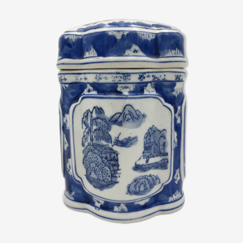 Ancient polylobe covered porcelain pot, landscape and flower decoration, China - 20th century