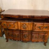 Louis XIV dresser