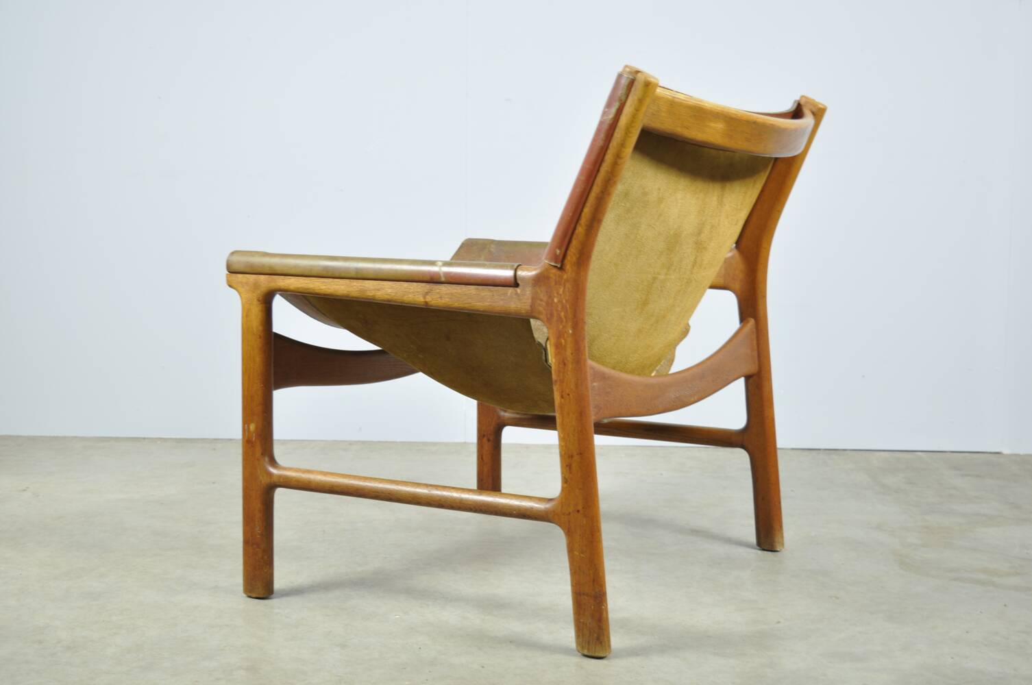 A/S MIKAEL LAURSEN / vintage leather armchair / Illum Wikkelsø / Denmark 1960s