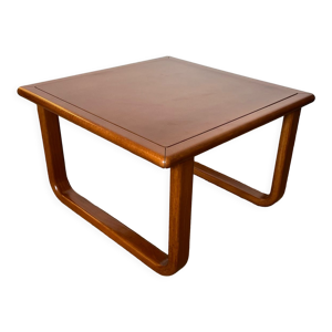 table basse carrée vintage - style scandinave