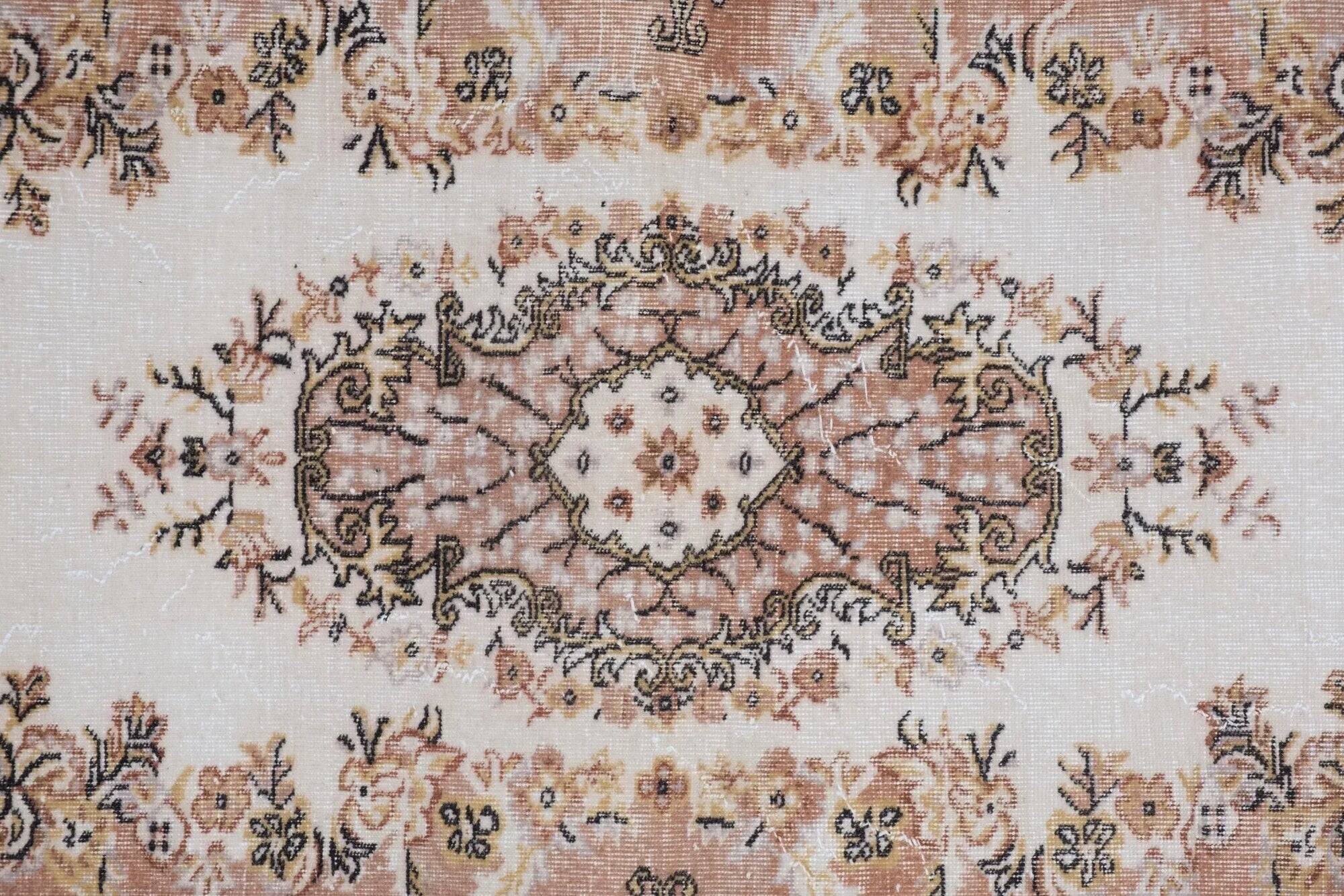 Vintage Turkish handmade rug 114x207 cm