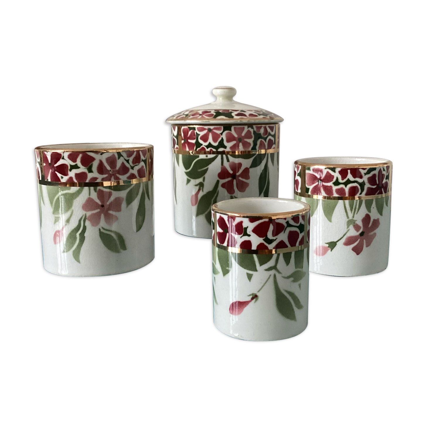 Flowered ceramic pots