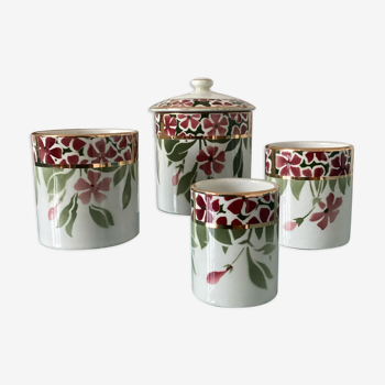 Flowered ceramic pots