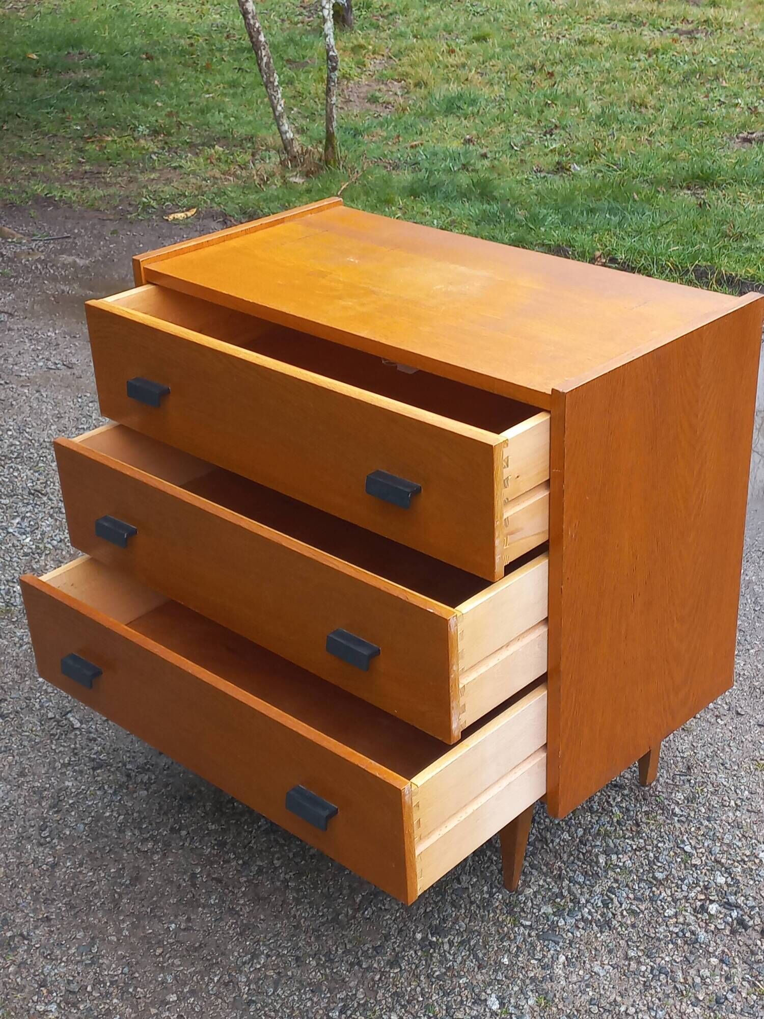 Vintage chest of drawers in gilded oak from the 50s 3 drawers feet bobbin