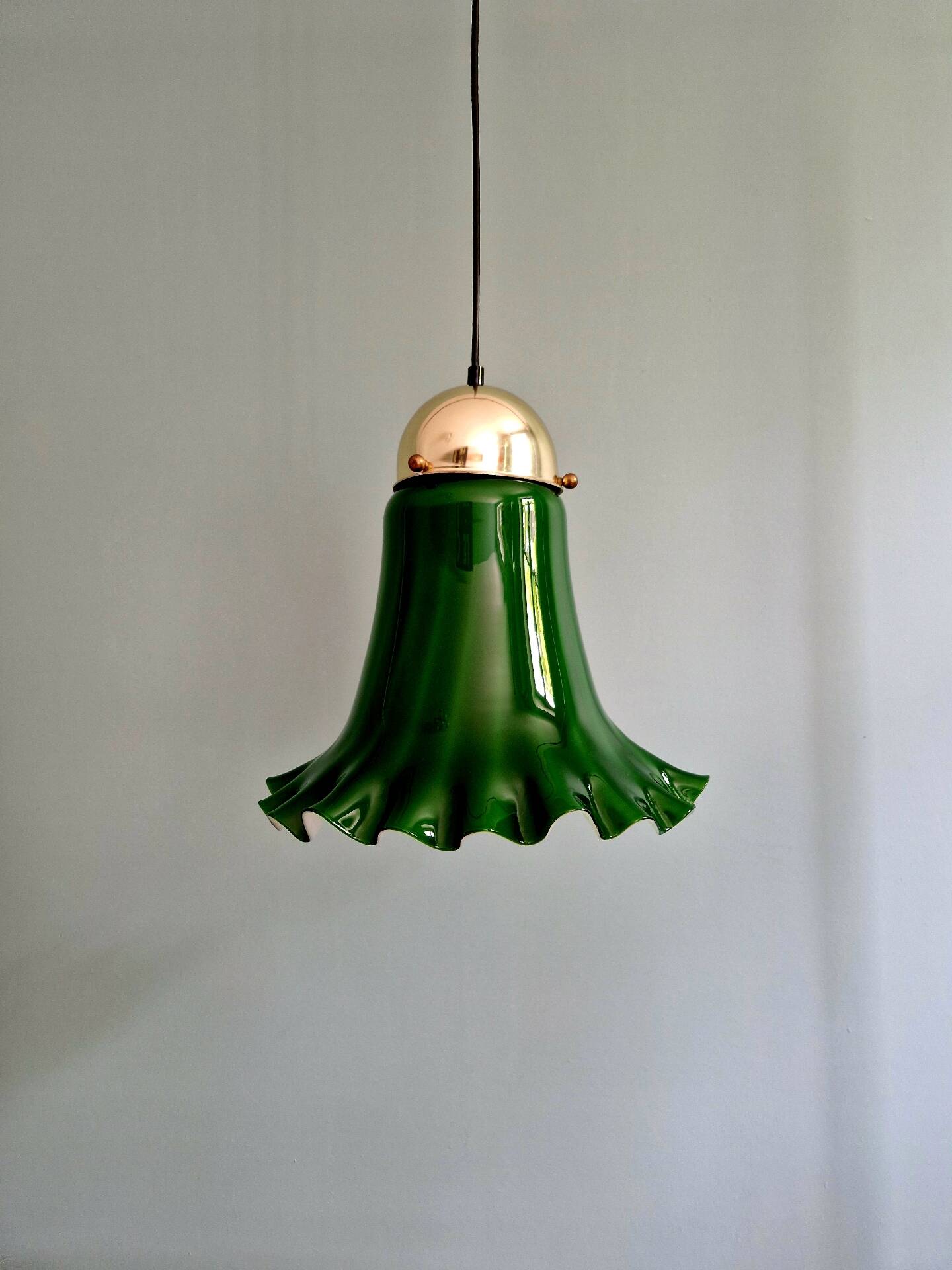 Suspension in green opaline with a scalloped edge, Peill & Putzler, 1970