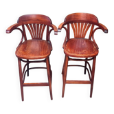 Bar stool