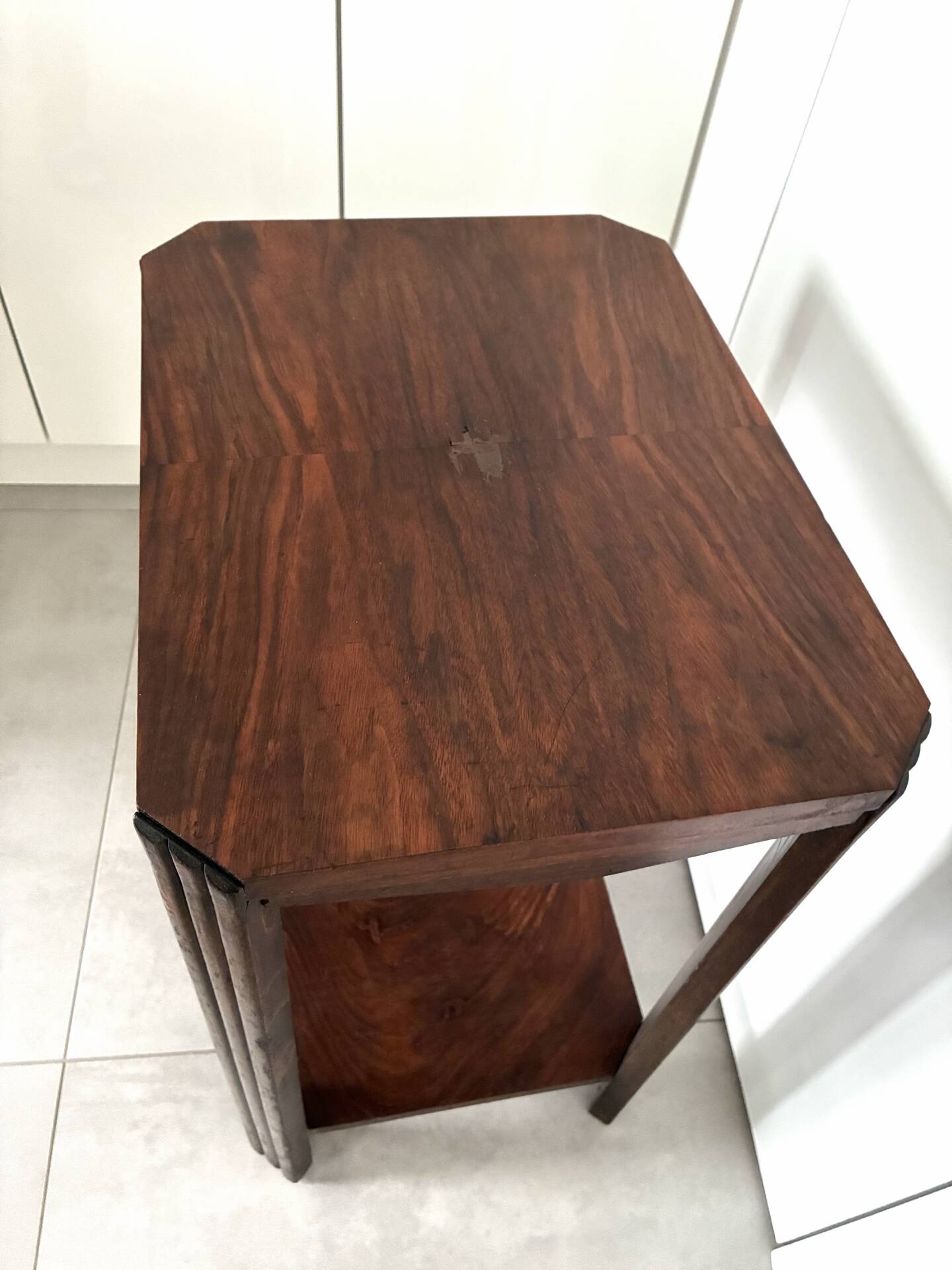 Art Deco Console 1930 walnut veneer.