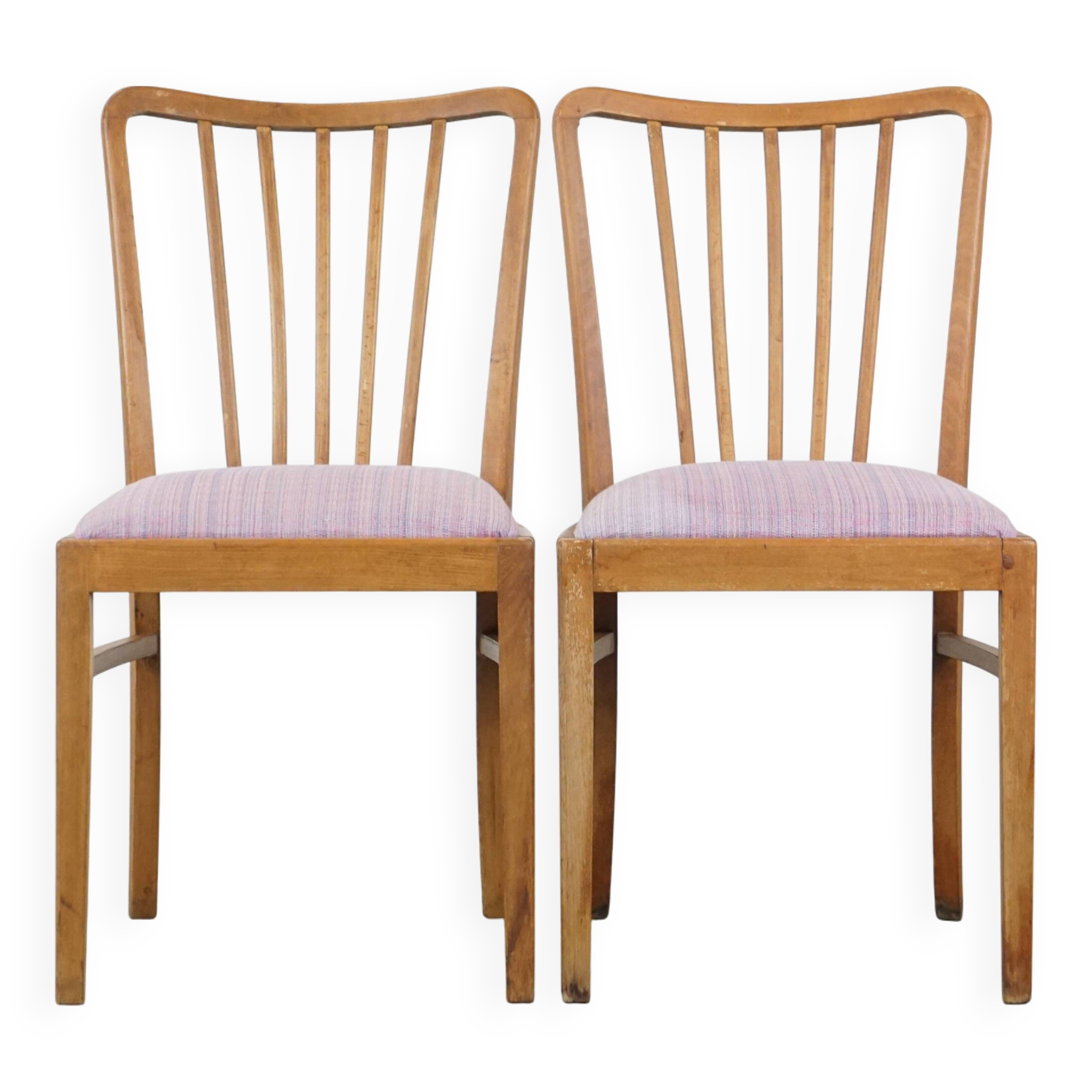 Set of 2 vintage dining chairs from the 1970s with spindle backrest and fabric seat