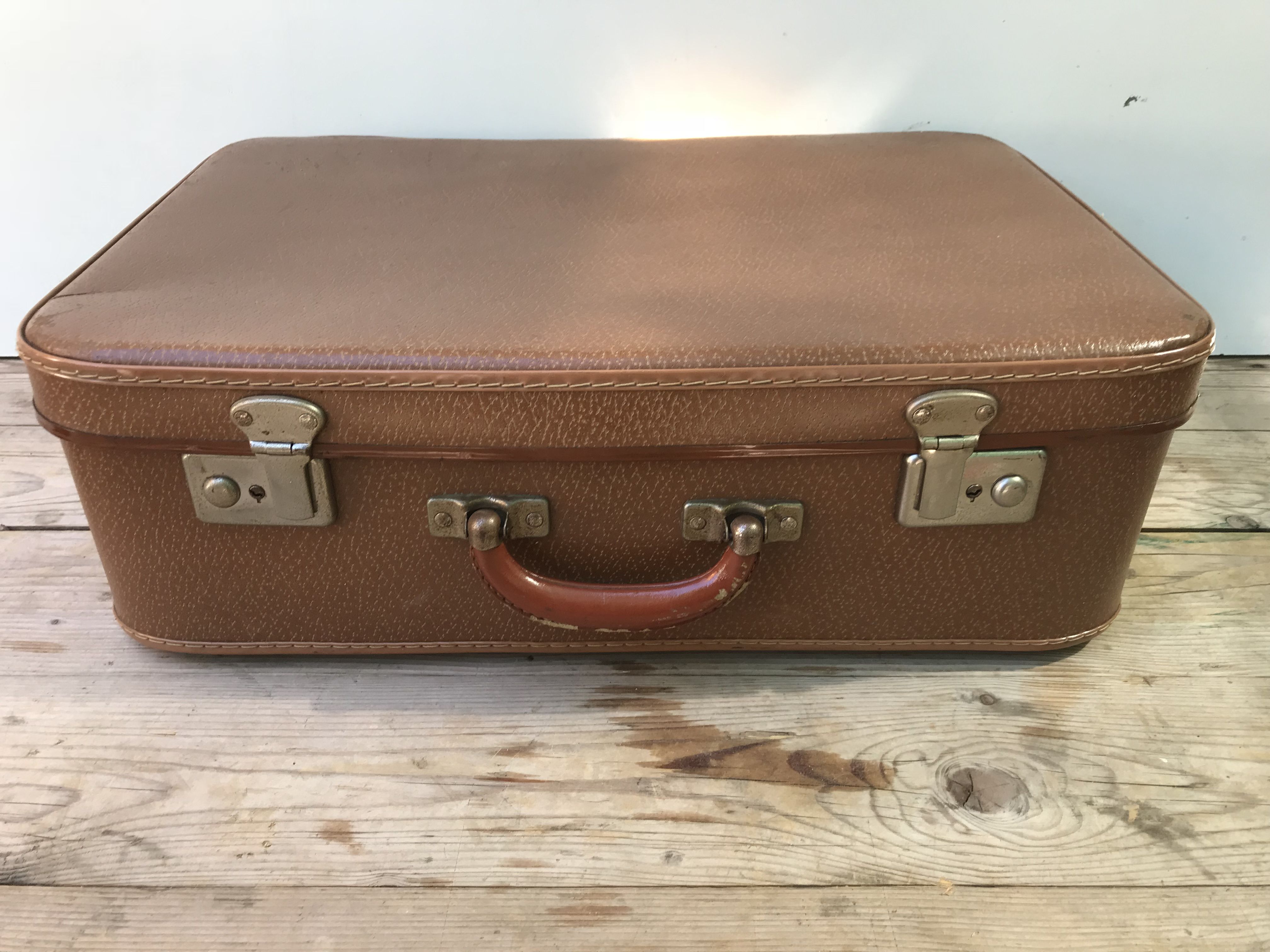 Old suitcase 70s vintage