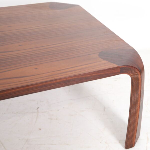 Table basse japonaise