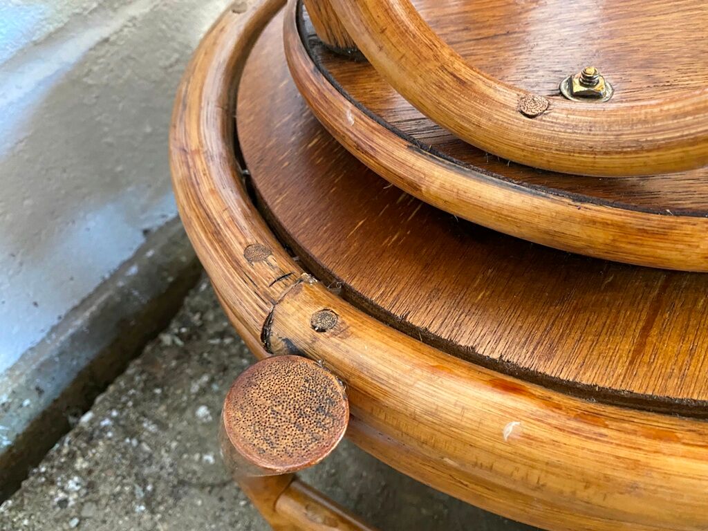 Bar stool or swivel counter in rattan year 60 vintage