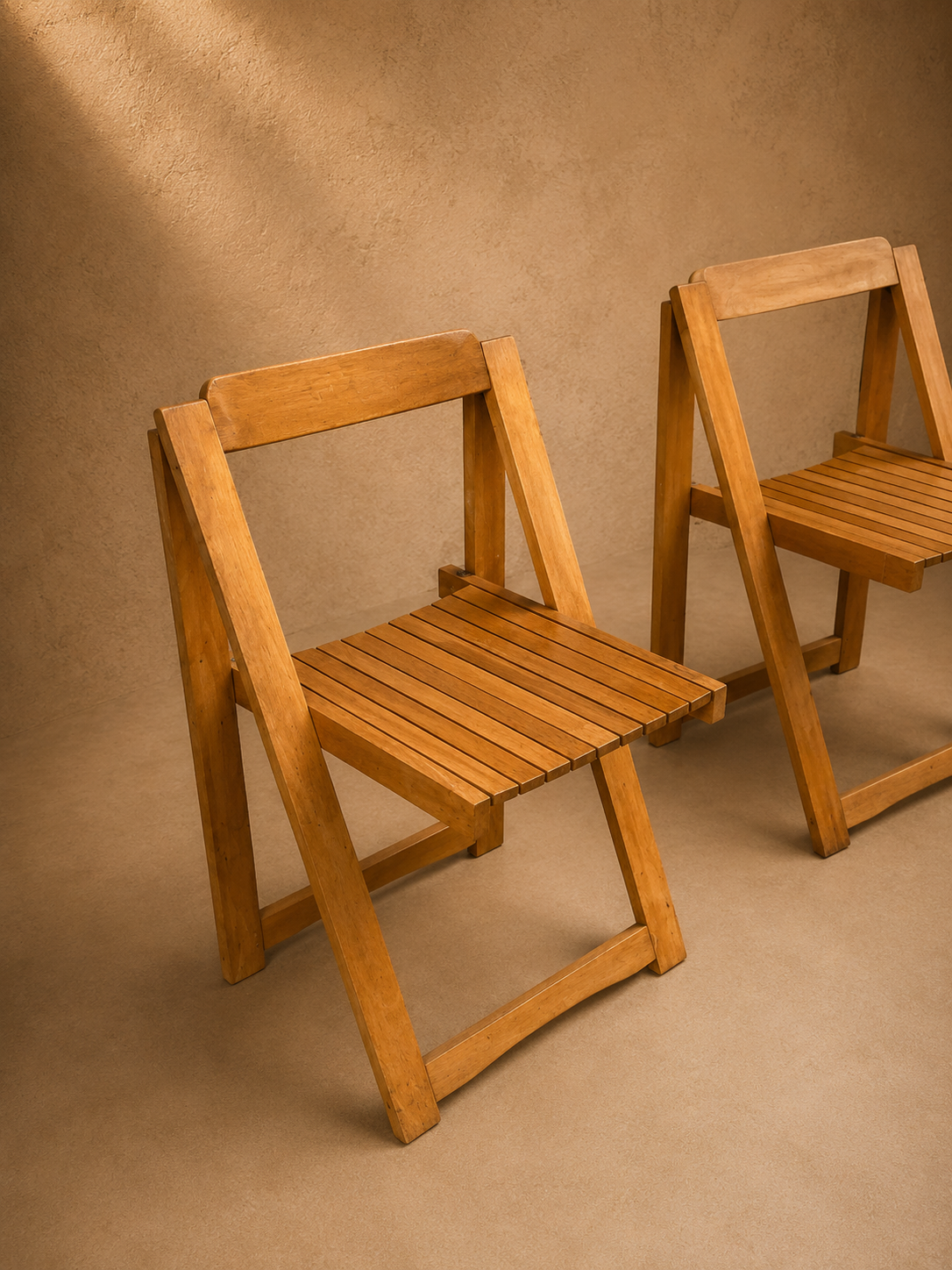 Set of 4 Aldo Jacober / Alberto Bazzani chairs.