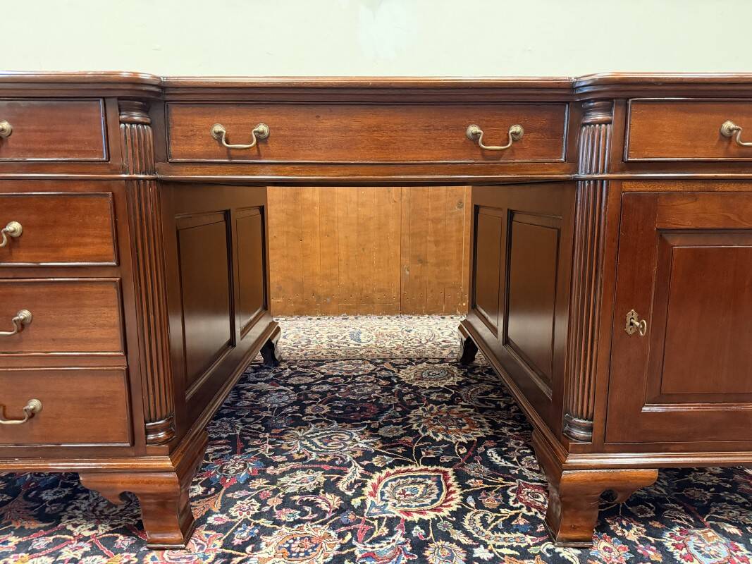 English Chesterfield desk with green leather