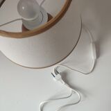 Wooden ball foot lamp