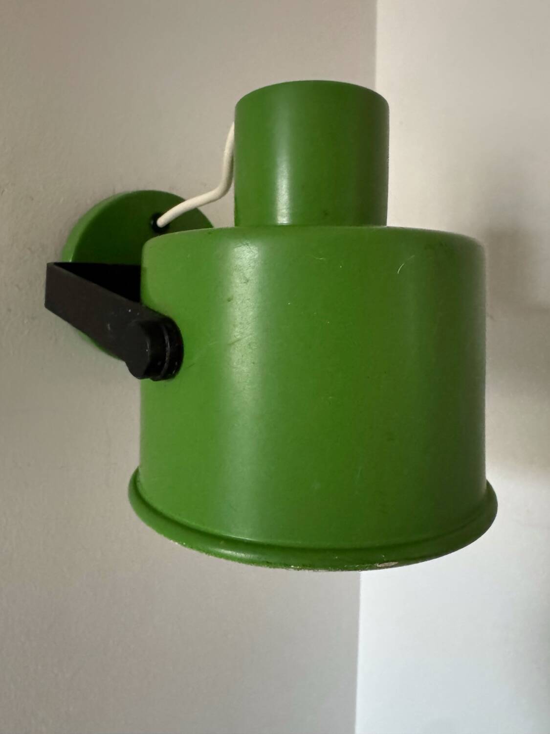 Green spot wall light from the 70s