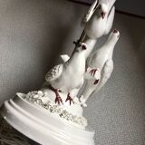 Triple white ceramic dove lamp