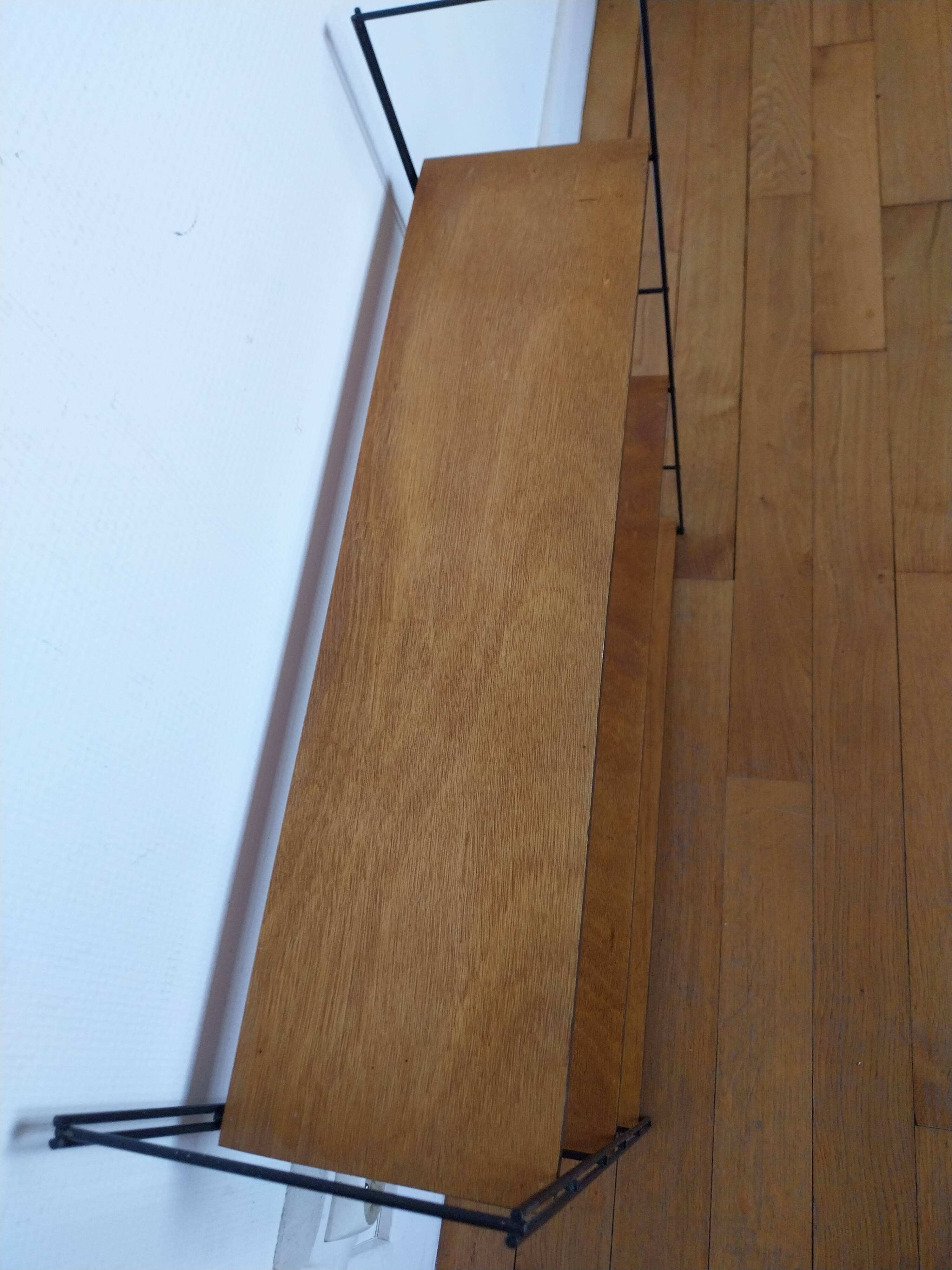 Modular shelf Tomado String metal wood