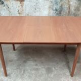 Scandinavian table extansible