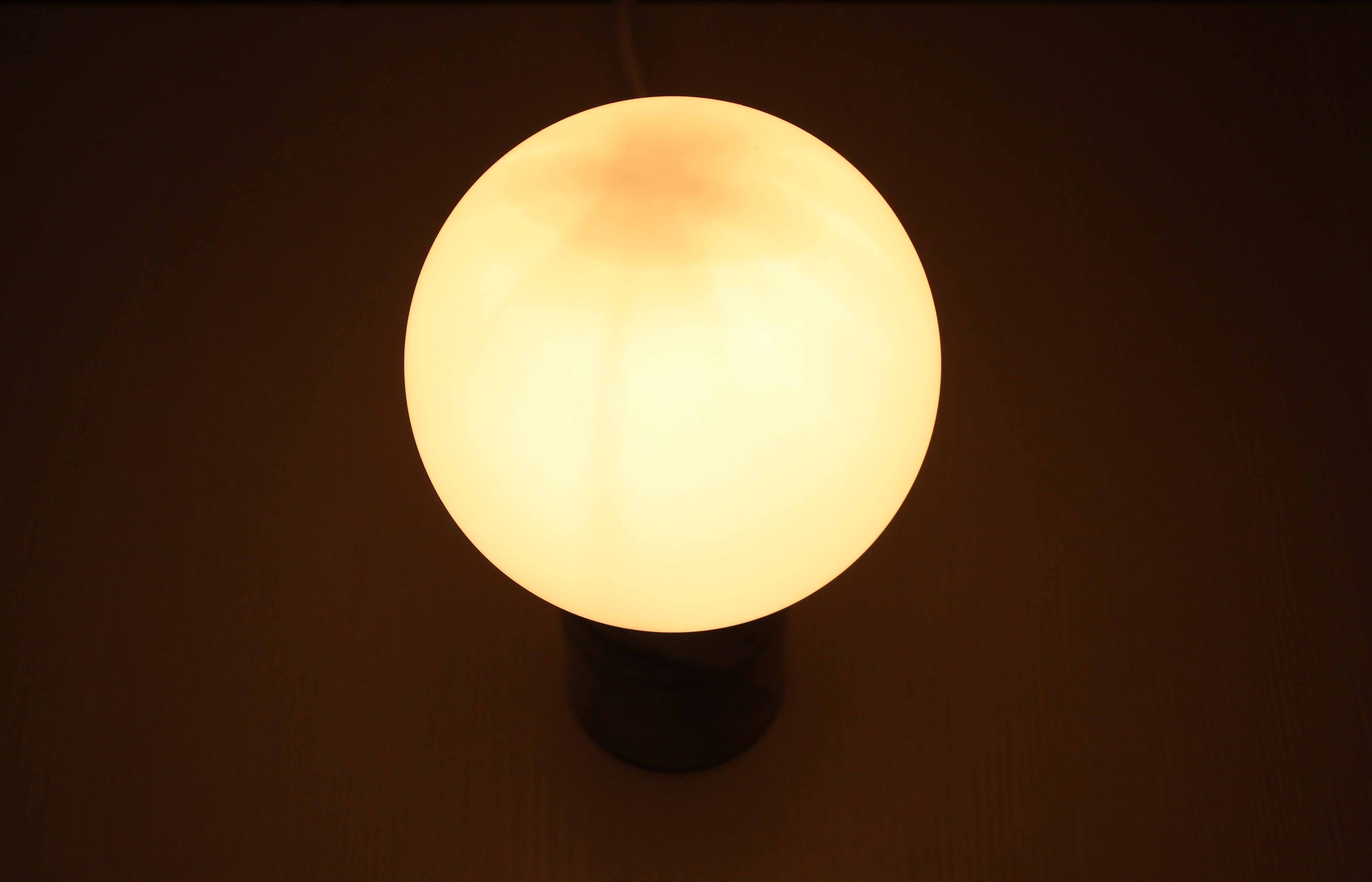 Table lamp in white marble and glass