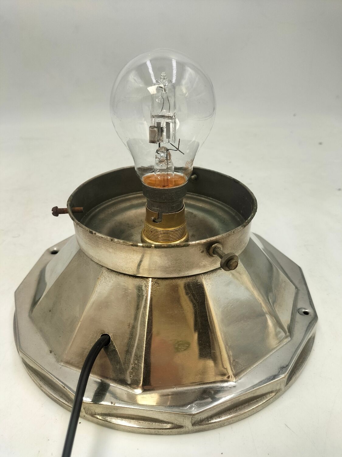 Art Deco table lamp "skyscraper"